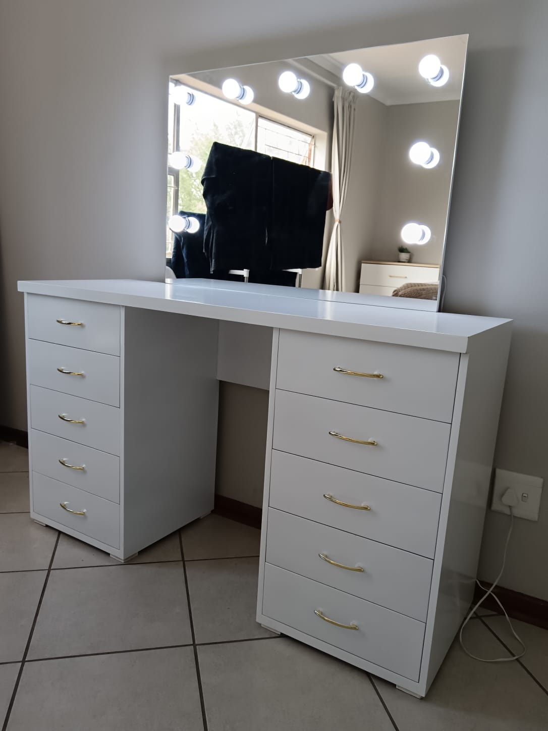 Moon Child Hollywood Mirror Vanity Desk – Premium Makeup Station (Gloss White)