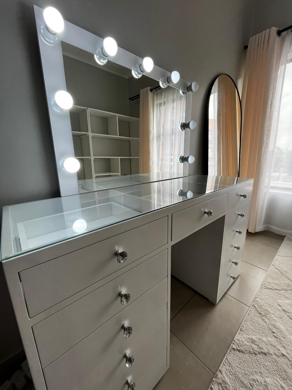 Queen Deluxe Glass Top Vanity Desk – 13 Drawer Premium Makeup Station (See-Through Design)